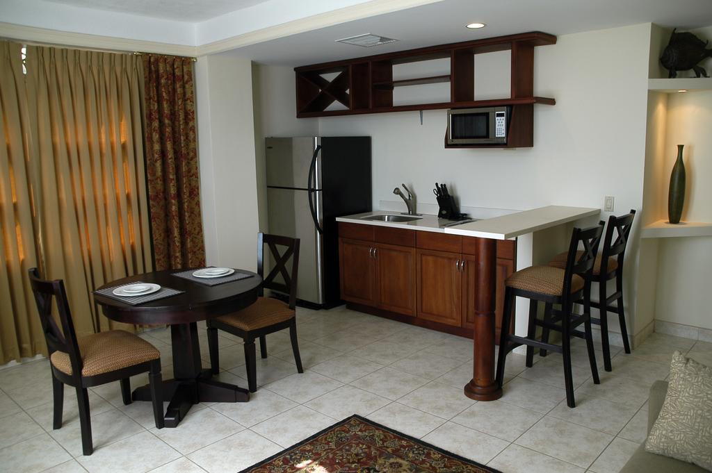 Hotel Altos De Fontana Managua Pokoj fotografie