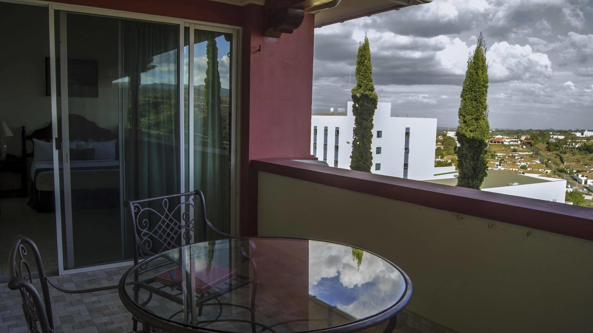 Hotel Altos De Fontana Managua Exteriér fotografie